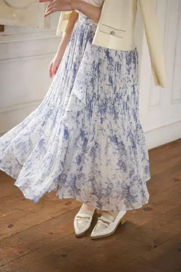 Pleated Chiffon Long Skirt herlipto