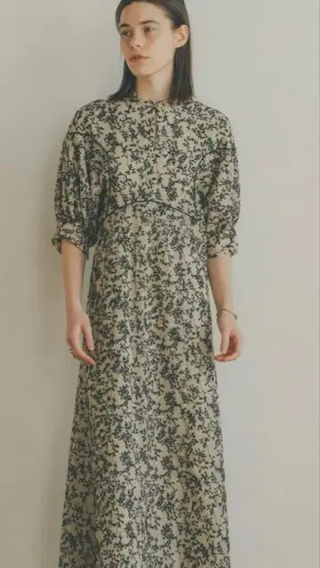 CLANE FLORET EMBROIDERY ARM ONE PIECE