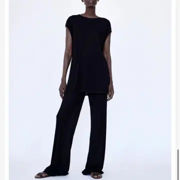 미사용 ZARA 자라 리브 레이온 티셔츠 튜닉 (S) 블랙