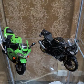 Kawasaki Ninja ZX10R 미니어처 모델 2대 세트