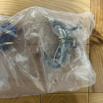 원초를 새기는 멜 제나