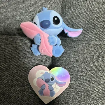 52TOYS 스티치 피규어