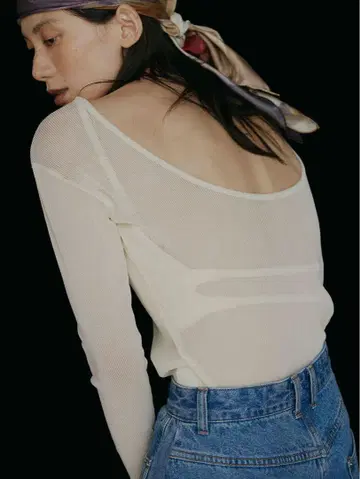 AMERI FLOCKY SKIN L/S CUT TOP white