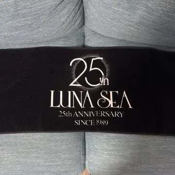 11. LUNA SEA 타월