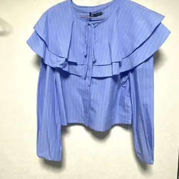 ZARA 프릴 블라우스