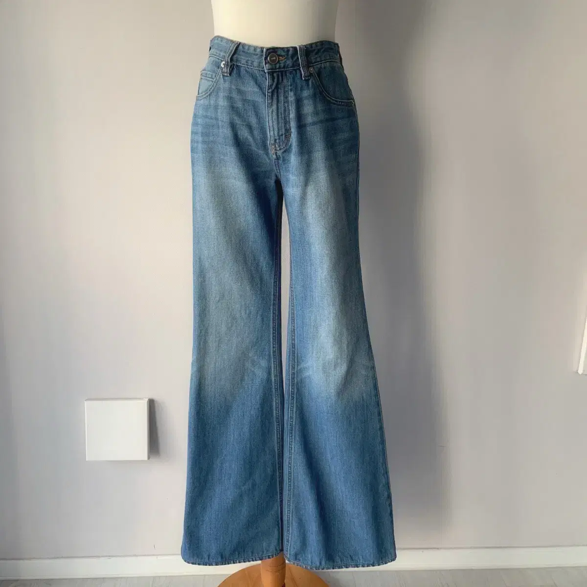 【WONDER WONDER】Western Stud Embroidery Long Wide Denim Pt Pector Western Stud Embroidery Washed Long Wide Denim Pants