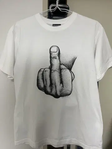 클래식 클로징 티셔츠
