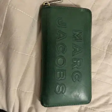 MARC JACOBS 그린 장지갑