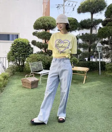 UNE MANSION 바이컬러 컷오프 스트레이트 데님 팬츠 블루 한국