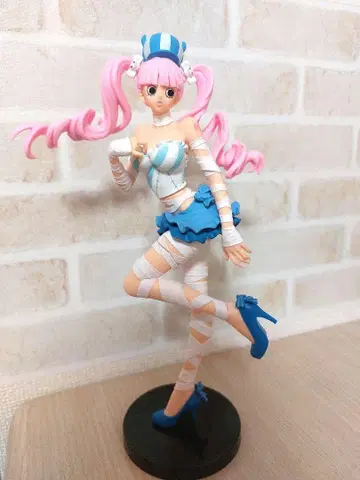 ONE PIECE 페로나 Sweet Style Pirates 피규어