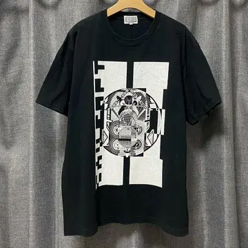CAV EMPT 그래픽 티셔츠 블랙