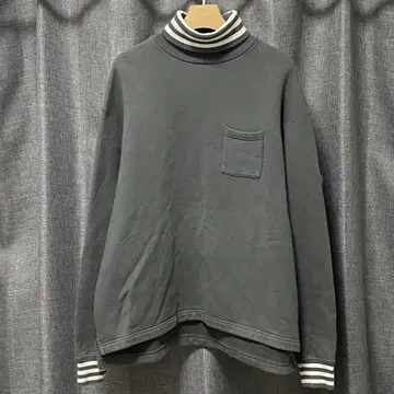 C.E CAVEMPT C.E HOOP CUFF TURTLE SWEAT