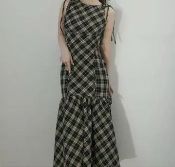 Grenda ribbon long dress