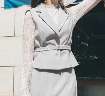 리리안캐럿 페플럼 숏 베스트