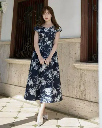 herlipto Secret Garden Midi Dress S 사이즈