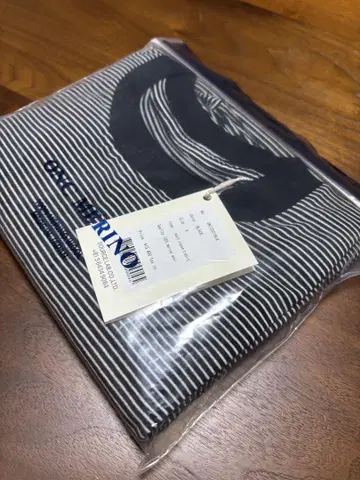 ONC MERINO 반팔 블랙 사이즈 4 미사용 새상품