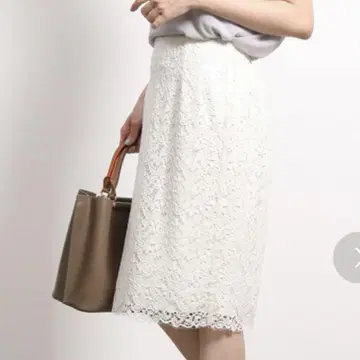 ROPE 케미 레이스 타이트 스커트