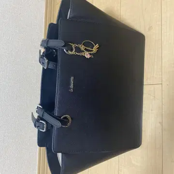 네이비 합성 피혁 핸드백 (참 포함)