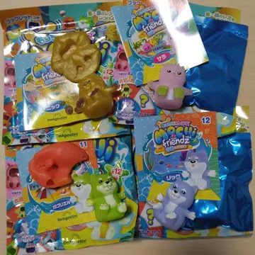 MoCHi friends 4개 세트