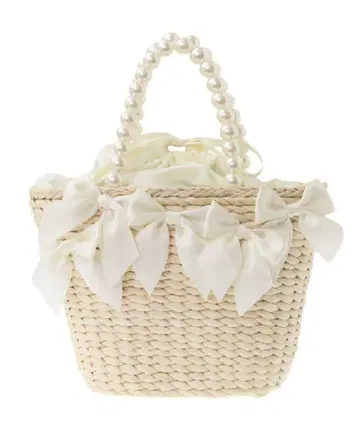Maison de FLEUR 펄 핸들 메이즈 리본 카고백 아이보리