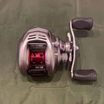 Daiwa AGGREST 100SHL 7.1 우핸들