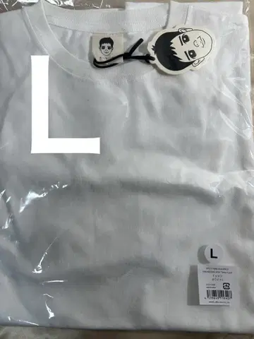 오피스 니노 Show Case 티셔츠 화이트 L 사이즈 미개봉 새상품