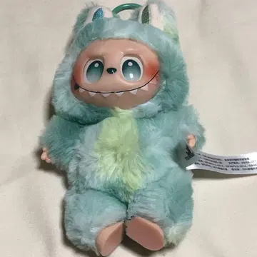 THE MONSTERS Big into Energy 봉제 인형 펜던트