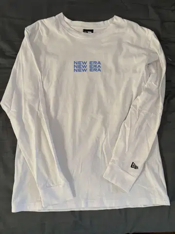 NEW ERA 로고 긴팔 티셔츠 M 사이즈 화이트