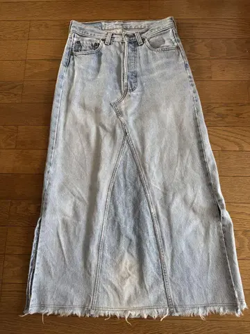 Levi's 라이트 블루 리메이크 데님 롱 스커트