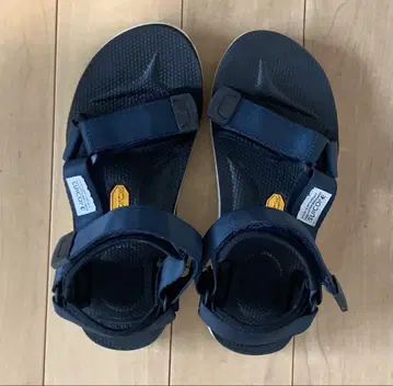 SUICOKE [스이코크] 샌들 네이비 23cm