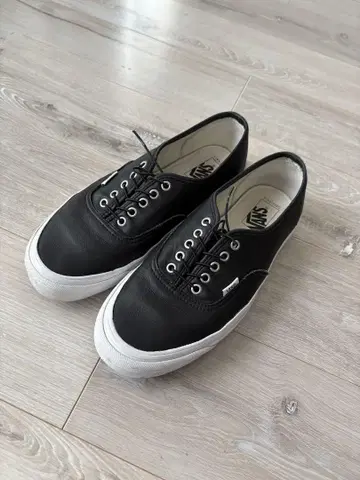 VANS VAULT authentic lx 10.5 볼트 가죽