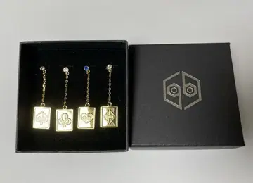 여왕벌 귀걸이
