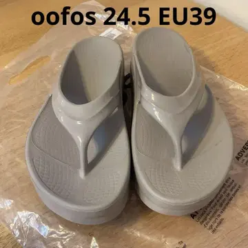 oofos 통굽 리커버리 샌들 24.5 EU39