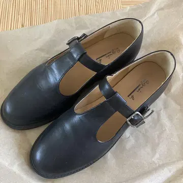 아녜스베 가죽 신발