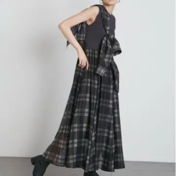 [새상품급] 에미 아틀리에 atelierShirt 부착 도킹 원피스