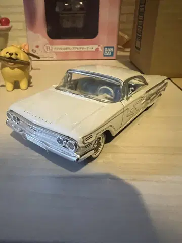 쉐보레 임팔라 1980년 1/32 스케일