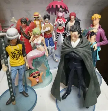 ONE PIECE 피규어 9점 일괄 판매 샹크스, 드래곤, 마르코 등