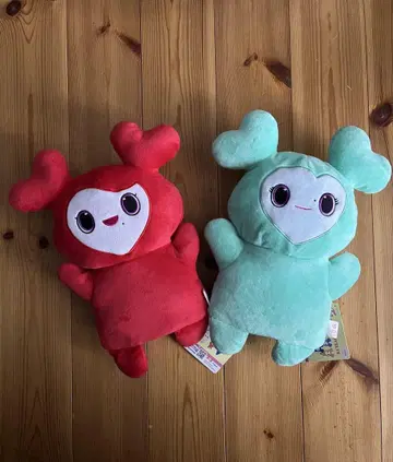 TWICE LOVELYS GiGO 봉제 인형 퍼펫 채영 미나 2점