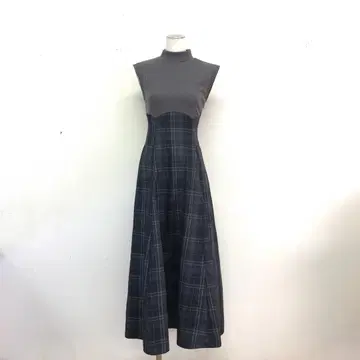 새상품급 dazzlin 체크 슬리브리스 코르셋 원피스 M 그레이