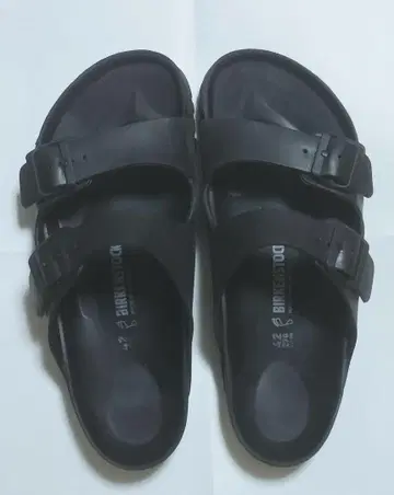 BIRKENSTOCK 블랙 샌들 42