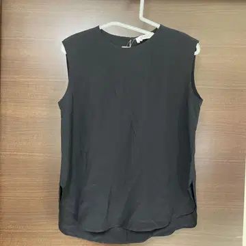 COMPTOIR DES COTONNIERS 블랙 슬리브리스 L