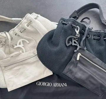 Giorgio Armani 메쉬 복조리 핸드백