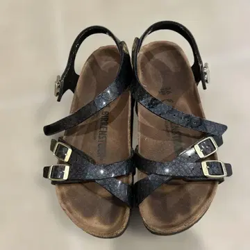 Birkenstock 블랙 샌들