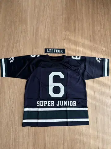 SUPER JUNIOR 이특 BIGT 셔츠