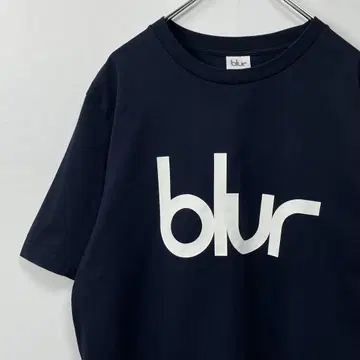 GU blur 티셔츠