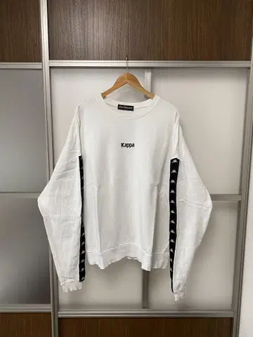 [구제 의류] Kappa 화이트 맨투맨 트레이닝복 M 사이즈