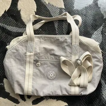 Kipling 보스턴 백 라이트 그레이