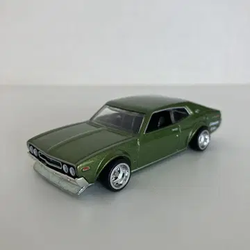 핫휠 1/64 Laurel 2000SGX