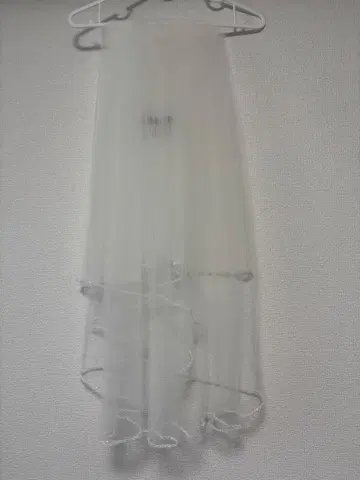진주 부착 숏 베일 아웨딩
