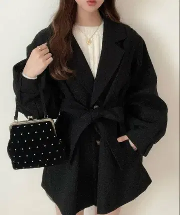 ZOZOTOWN Ada 리본 벨트 볼륨 슬리브 숏코트